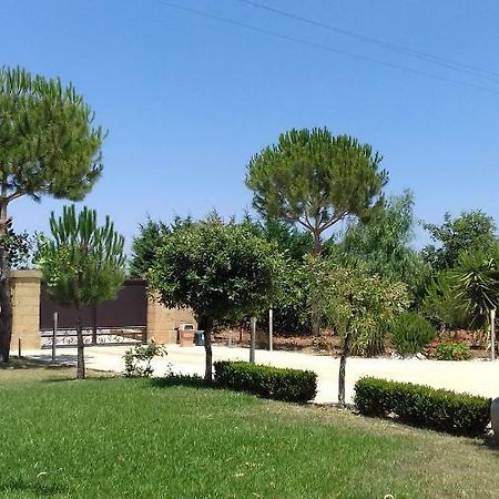 Вилла La Macchia Botrugno Экстерьер фото